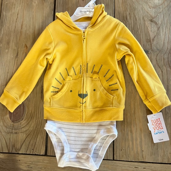 Carter’s Yellow Lion Hoodie 2-piece Set - Picture 3 of 5